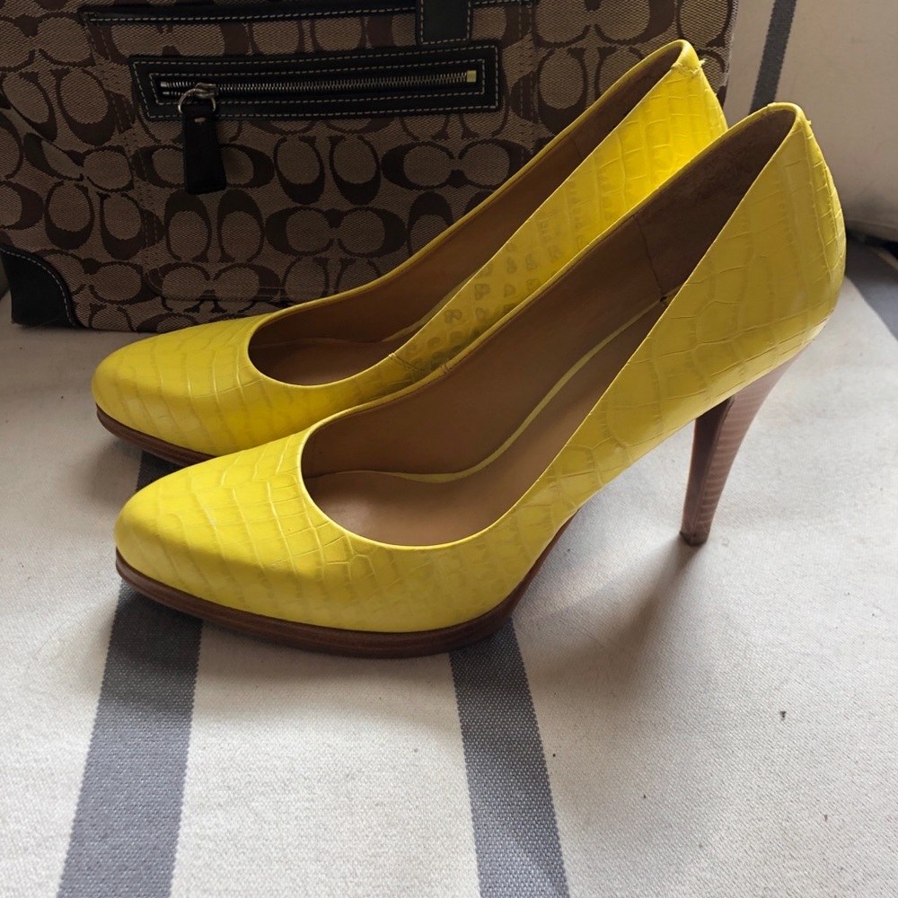 Nine West Pumps